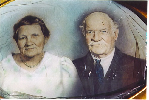Amos Cox (1856 - 1937) and Grace Ellen Chestnut (1872 - 1943)